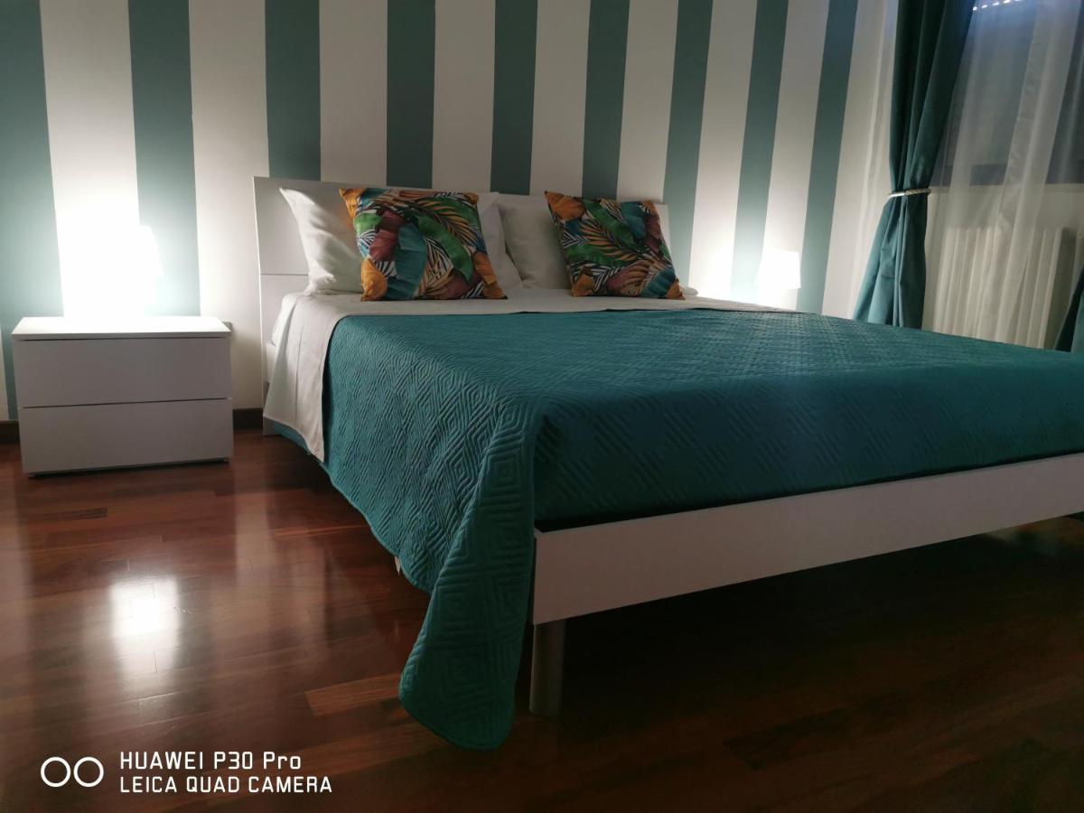 Appartement Dimora Oltremare à Bari Extérieur photo